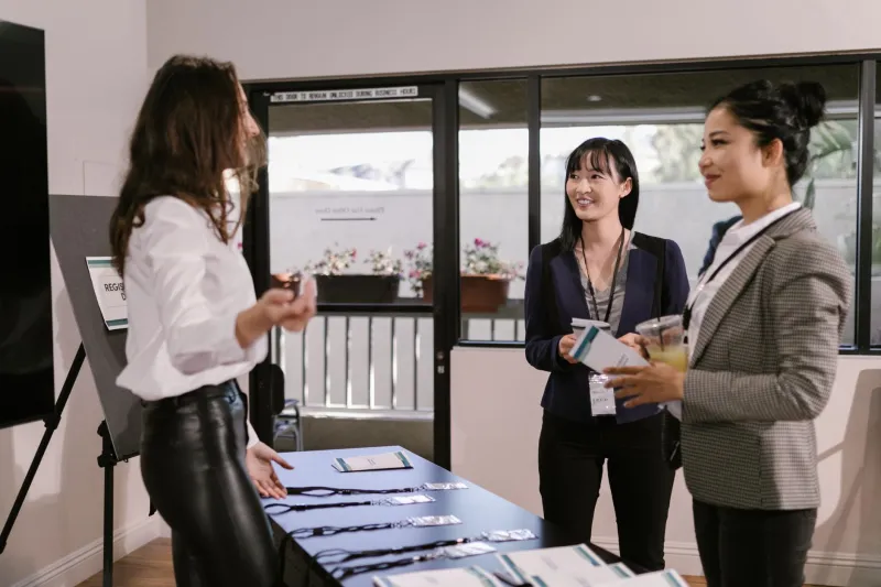 Where Small Businesses Actually Meet Customers: 7 Networking Channels Ranked for 2025