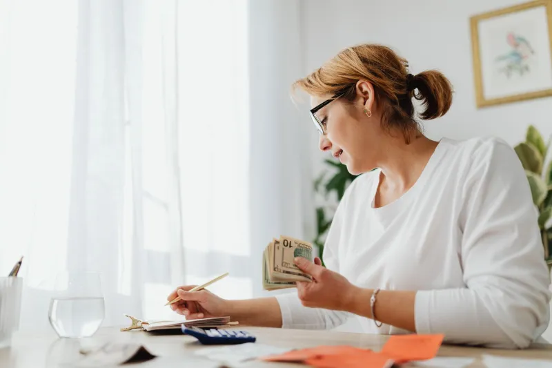 Stop Guessing at Referral Fees: The 2025 Numbers Small Businesses Are Actually Using